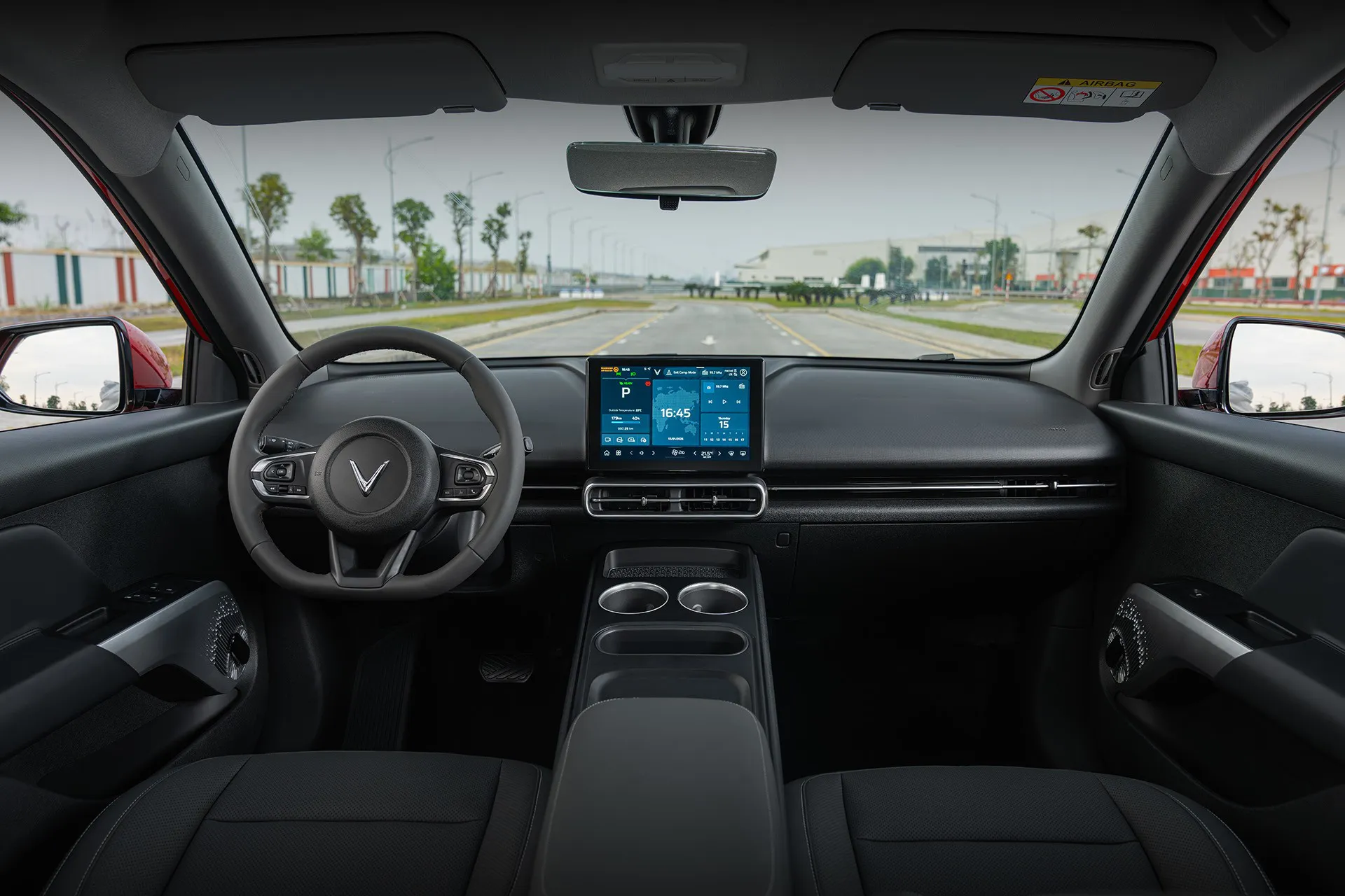 VinFast VF MPV 7 ra mắt thị trường Việt xe gia đình