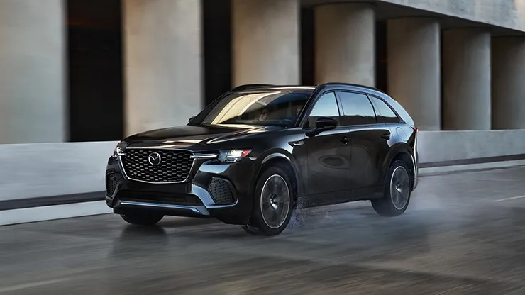 Mazda CX-70 PHEV 2026 giảm giá lỷ lục rẻ ngang máy xăng