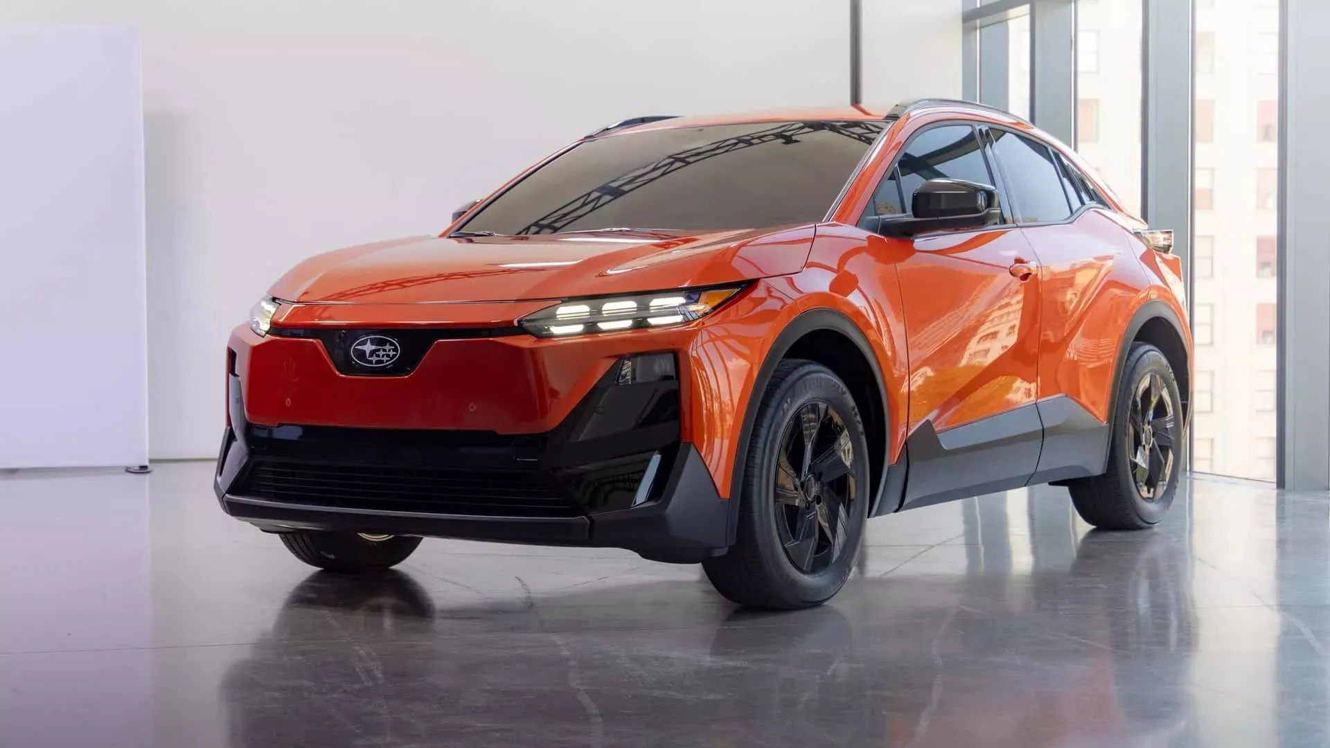 Mẫu xe điện hoàn toàn mới của hãng Subaru